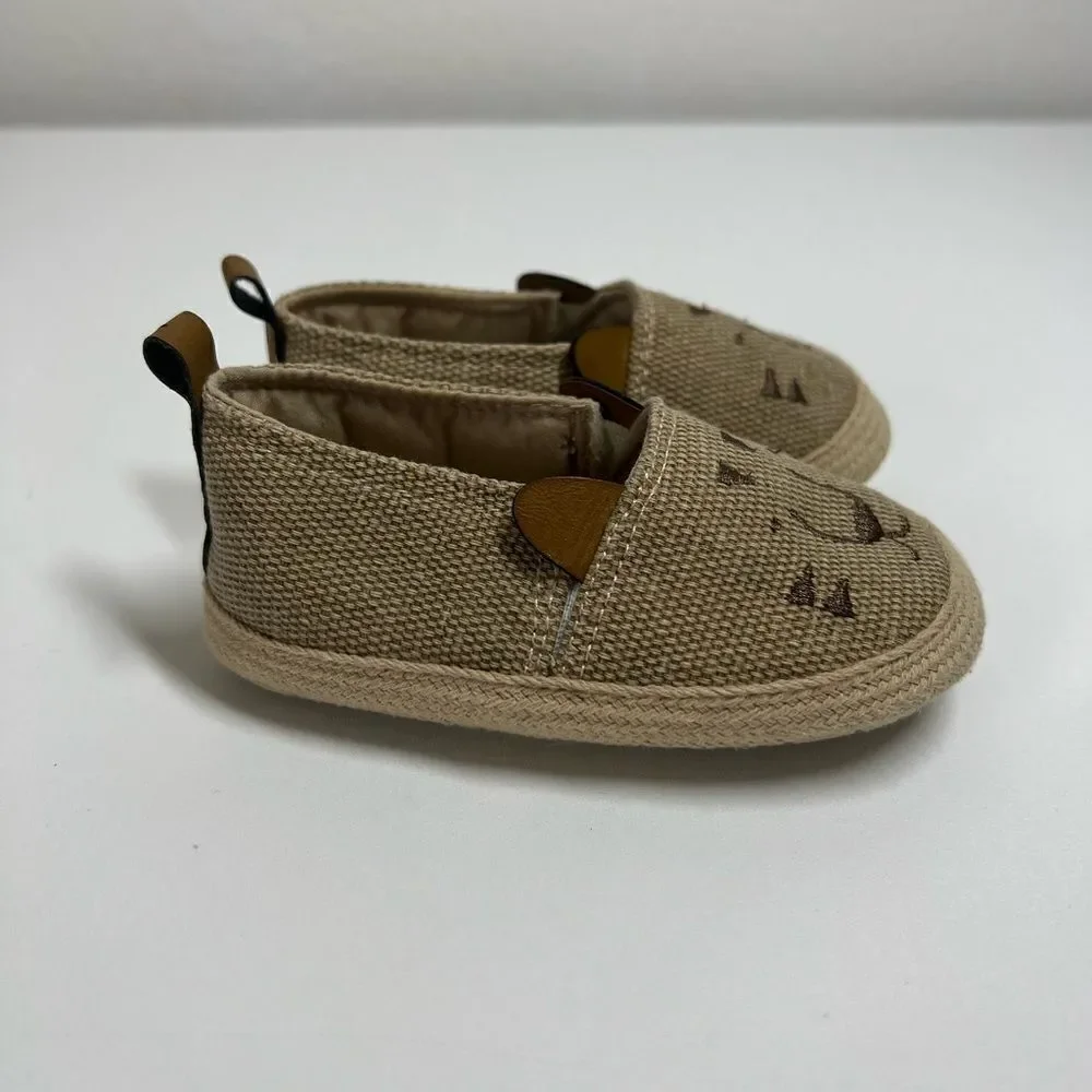 Carter's 3-6 Months Lion Baby Crib Shoes Safari Tan Soft Bottoms